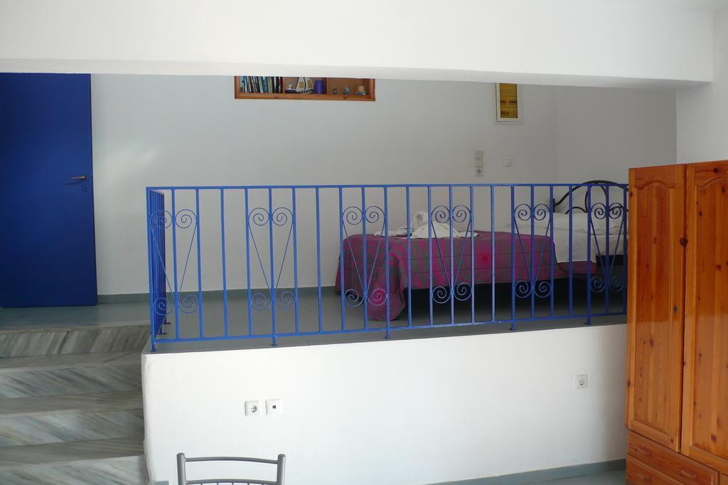 Stefanos Garden Apartamento Arménoi Quarto foto